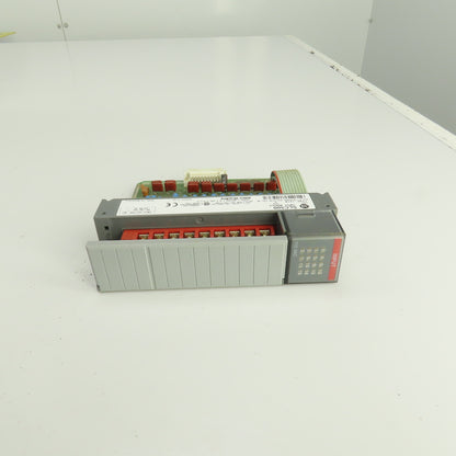 Allen Bradley 1746-IA16 Ser C SLC500 Input Module