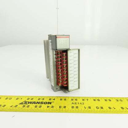 Allen Bradley 1746-OA16 Ser C SLC500 Output Module W/Heatsink