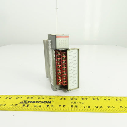 Allen Bradley 1746-OA16 Ser C SLC500 Output Module W/Heatsink