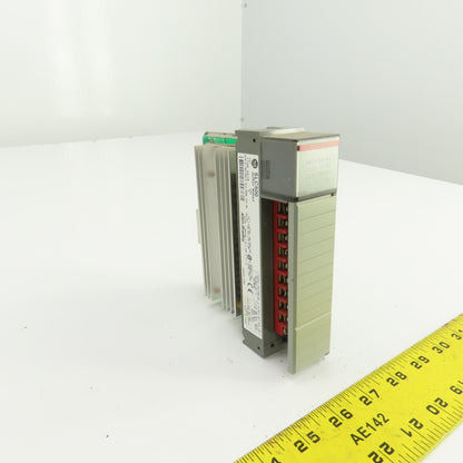 Allen Bradley 1746-OA16 Ser C SLC500 Output Module W/Heatsink