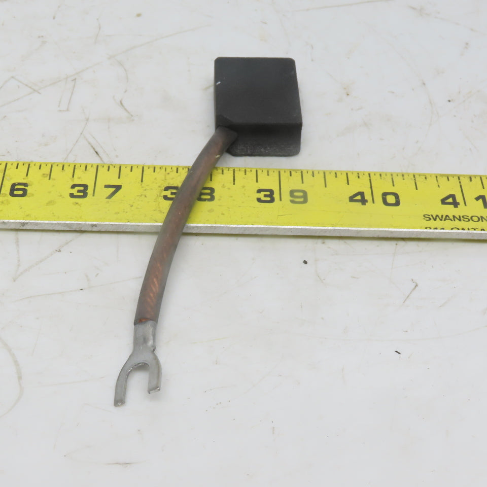 EG571 02-11/39 Carbon Brush
