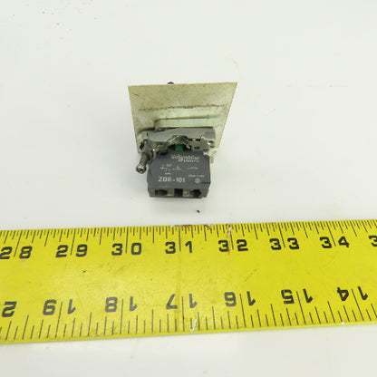 Schneider 2 Position Selector Switch 600V W/ZBE-101 Contact Block