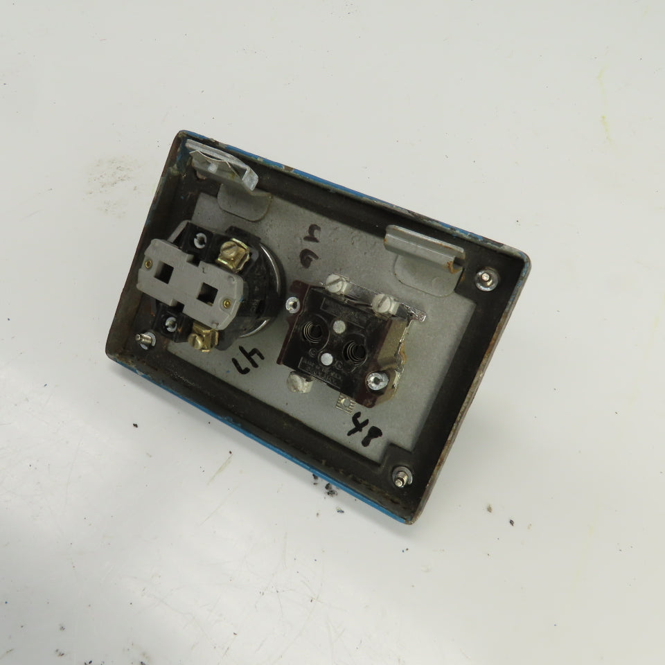 2-Button Remote Pendant Control Station 600V W/2 Momentary Contact Switches
