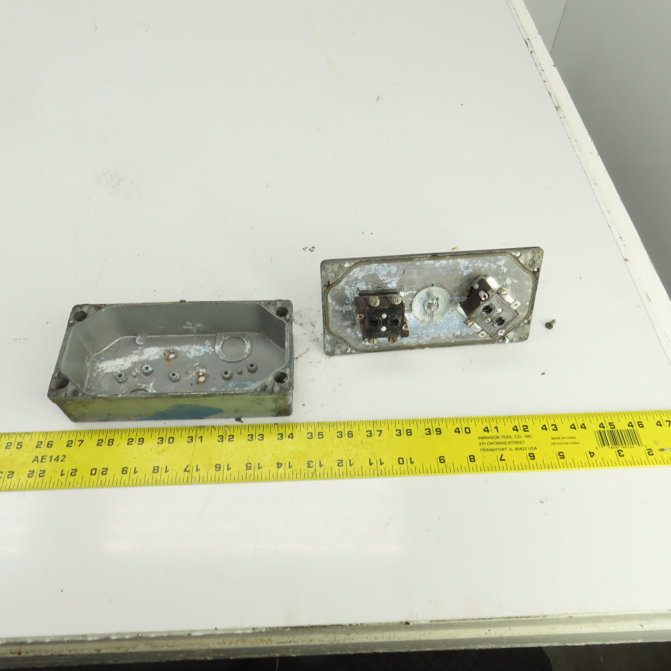 2-Button Pendant Control Station 600V Mushroom Head Momentary Contact Switches