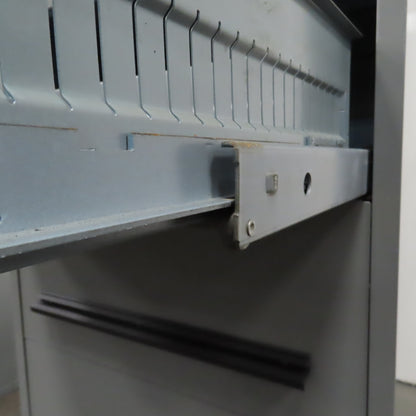 Stanley Vidmar 4-Drawer Industrial Parts Tool Storage Shop Cabinet 30"x28"x59"