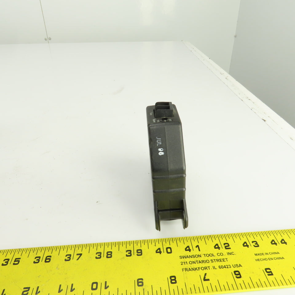 Veris Hawkeye 221 Analog Current Sensor 300A Max 10-30VDC