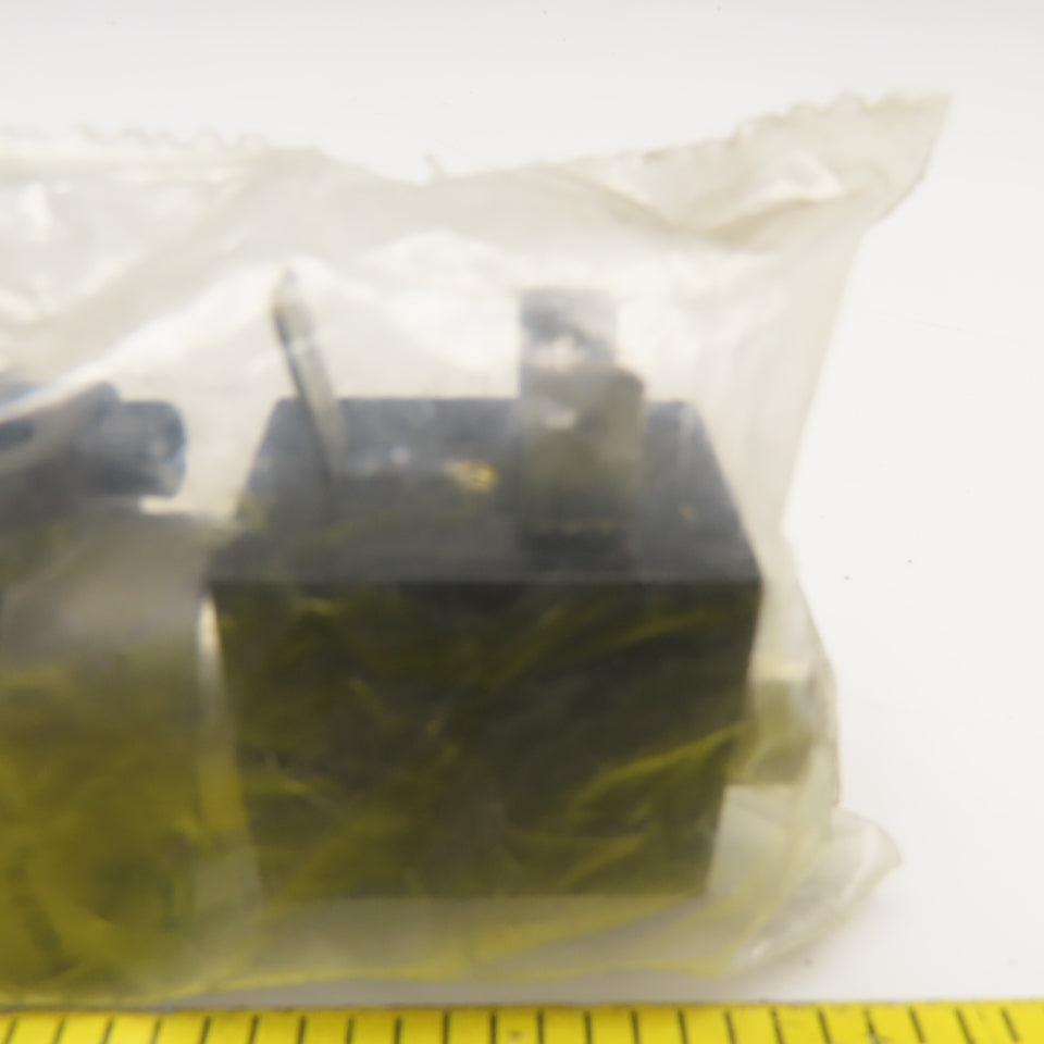 Automation Products 250-67-E11-67 1/8" NPT 5 Port Solenoid Pneumatic Valve 24VDC