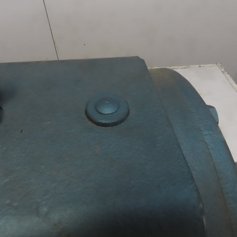 Sew Eurodrive 870003708.97.97.001 Gear Box Speed Reducer 4.80:1 Ratio 9730 TQ
