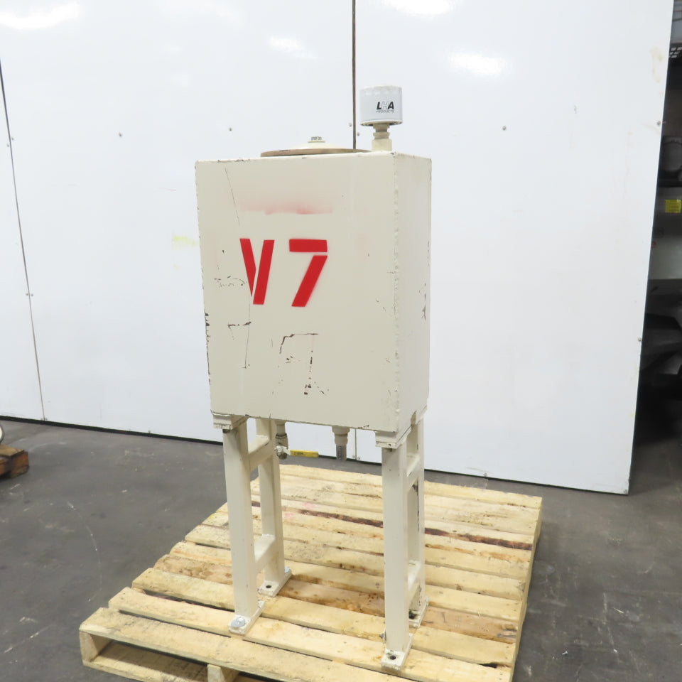 24 Gallon Hydraulic Gravity Return Holding Tank/ Cleanout 19" x 12" x 24"