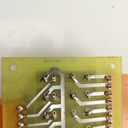 SD 1045/1 ISS.1 Circuit Board SD 1045/4 W/ (8) Crydom AC Relays MP240D3