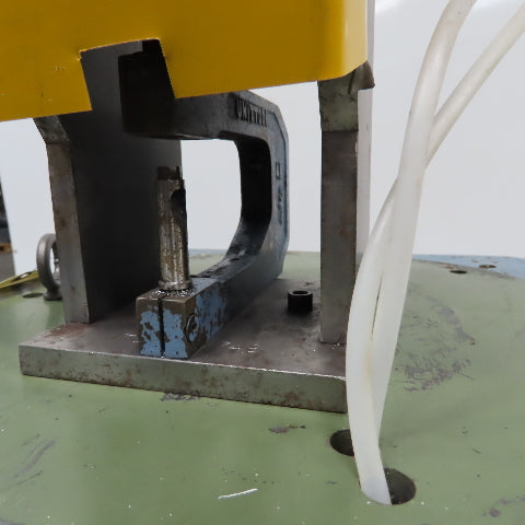 Fabco 1-1/2" Stroke Light Duty Pneumatic C-Frame Punch Press Unitool L3/4