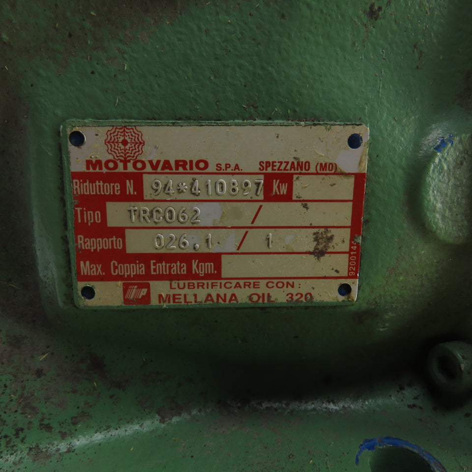 Motovario TRC062 26:1 Ratio Inline Gear Reducer 28mm Input 35mm Output No Flange