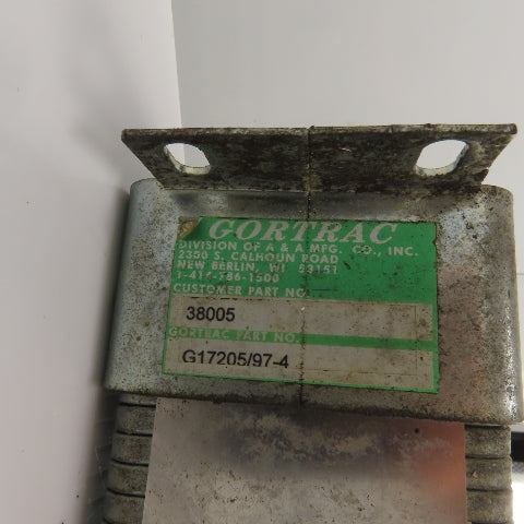 Gortrac 57" OAL Enclosed Cable Carrier Energy Chain 2-3/4" x 1-1/2" ID W/Anchors