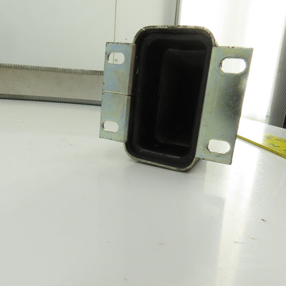 Gortrac 57" OAL Enclosed Cable Carrier Energy Chain 2-3/4" x 1-1/2" ID W/Anchors
