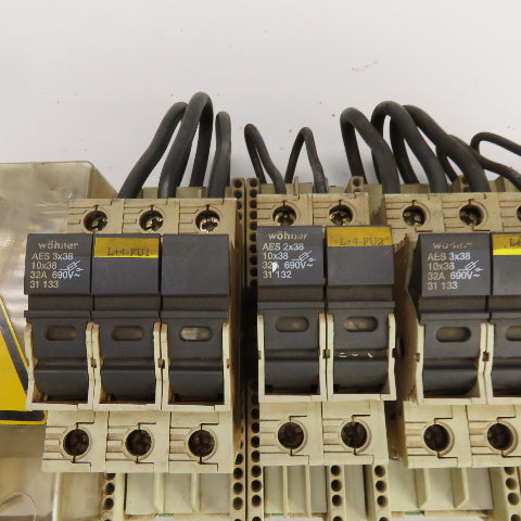 Wohner AES 3x38 Busbar Mounted Fuse Holders & 1 Breaker 1.6A 600V