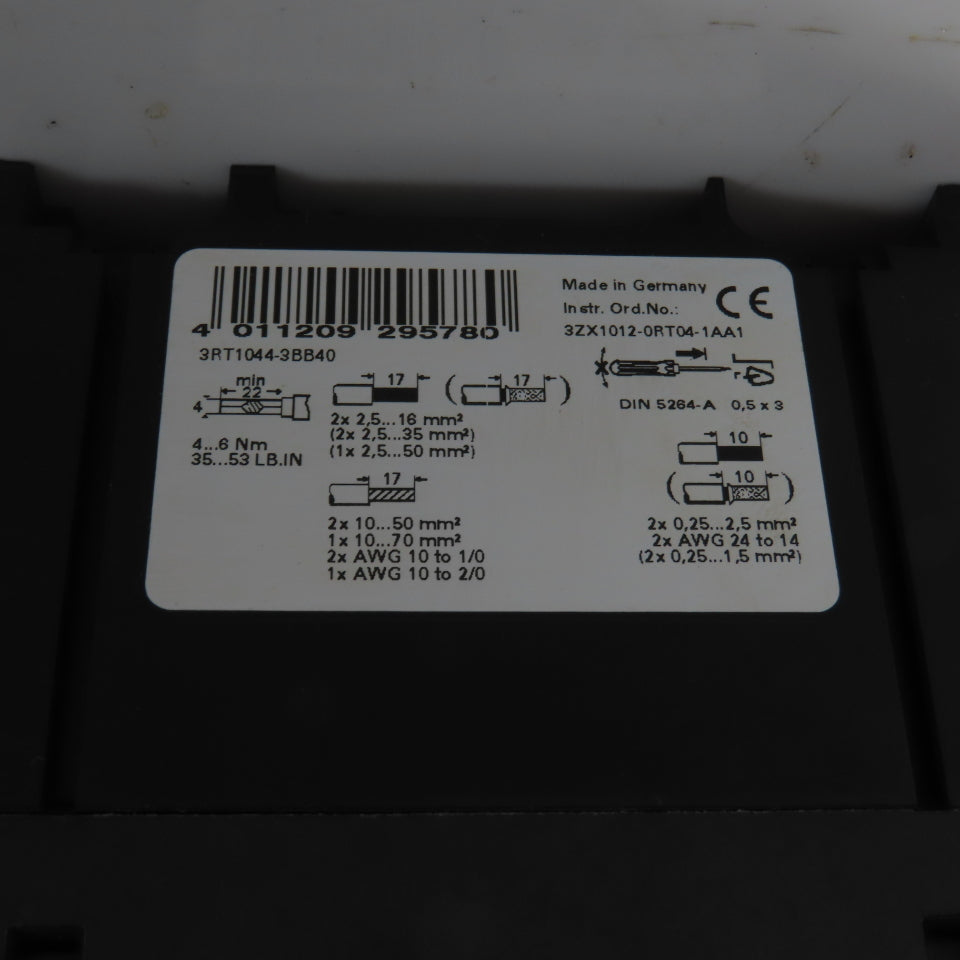 Siemens 3RT1044-3BB40 65A Contactor 600V AC 10-60HP 24VDC Coil