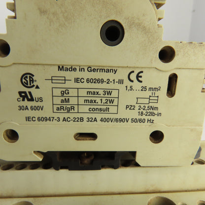 Wohner AES 3x38 Siemens Busbar Mounted Fuse Holders 1 to 10A 600V