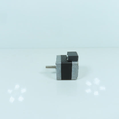 Oriental PK233PA Vexta Stepping Motor 2-Phase 1.2A 2.7 OHM 5mm Shaft
