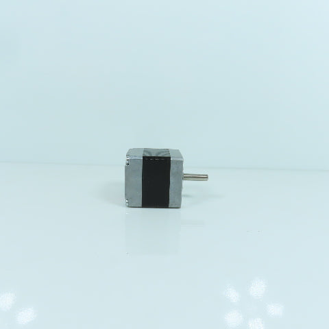 Oriental PK233PA Vexta Stepping Motor 2-Phase 1.2A 2.7 OHM 5mm Shaft