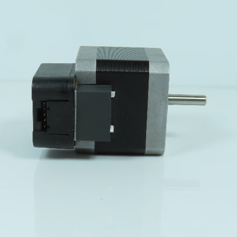 Oriental PK244PDAR16 Vexta DC Stepping Motor 2-Phase 1.5A 5mm Shaft W/Encoder