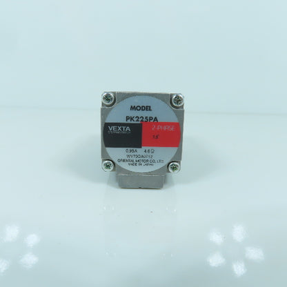 Oriental PK225PA Vexta DC Stepping Motor 2-Phase 0.95A 4.6 OHM 5mm Shaft