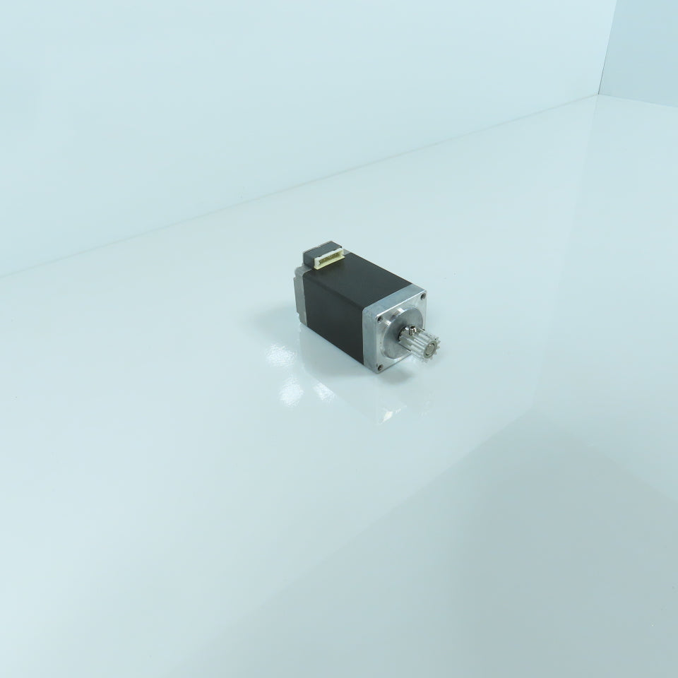 Oriental PK225PA Vexta DC Stepping Motor 2-Phase 0.95A 4.6 OHM 5mm Shaft