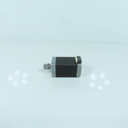 Oriental PK225PA Vexta DC Stepping Motor 2-Phase 0.95A 4.6 OHM 5mm Shaft