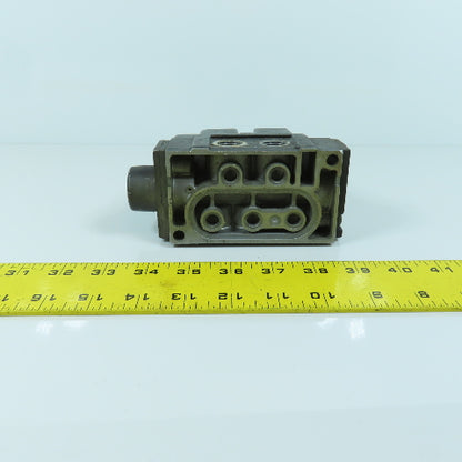 Parker S320103701 3/2 Way Pneumatic Solenoid Valve 150PSIG 120V Coil 3/8" NPT