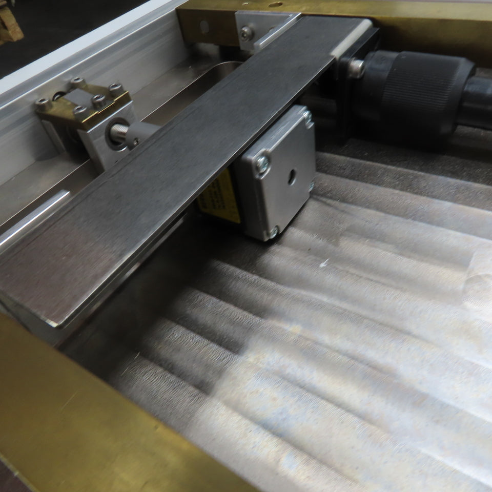 Berger RDM545/100LTA Custom 13" x 12-3/4" Horizontal Actuator Slide Roller Plate