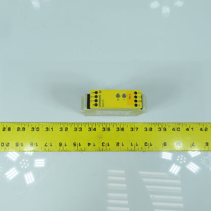 Wieland SNE 4003K R1.188.1330.0 Safety Relay Module Rail Mount