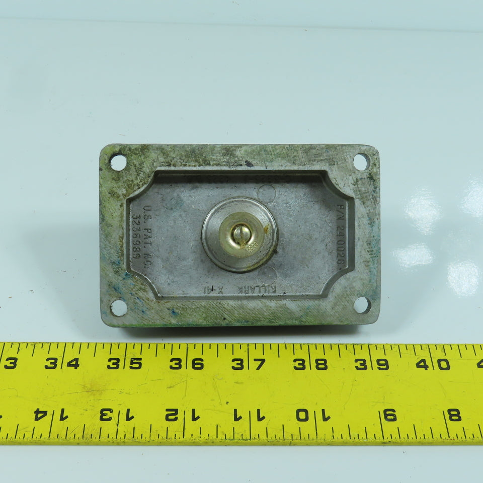 Killark XCS Single Button Momentary Contact Switch Hazardous Location 600V