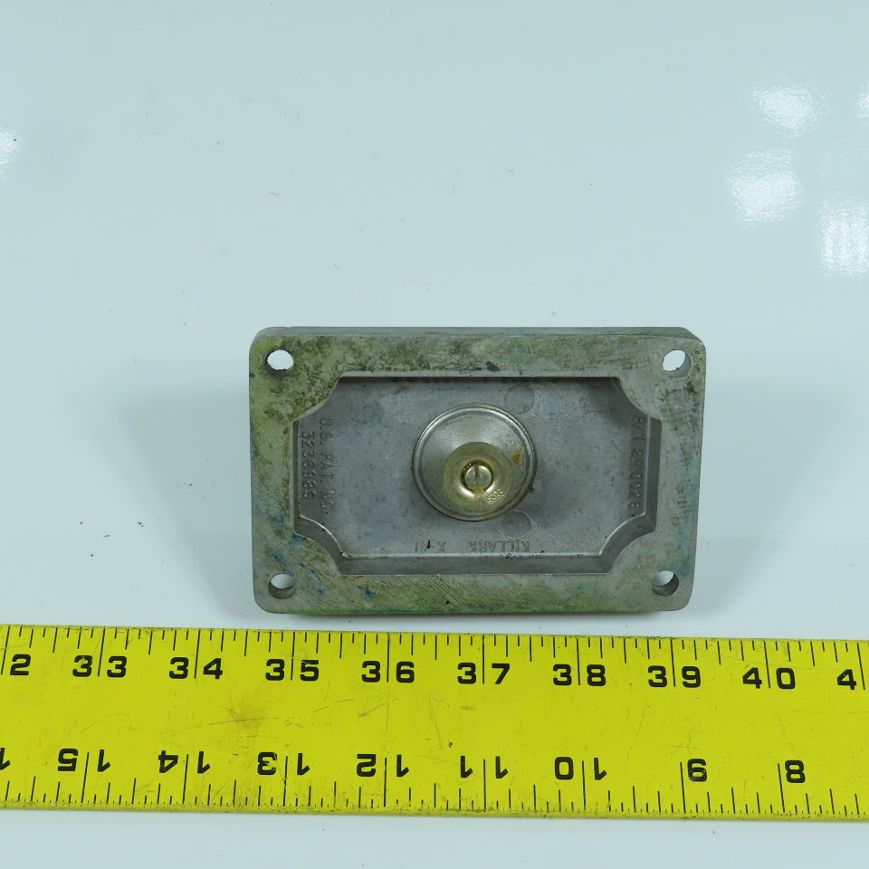 Killark XCS Single Button Momentary Contact Switch Hazardous Location 600V