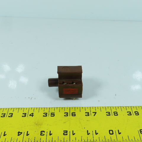 Klockner & Moeller AK44A-NA Pilot Duty Limit Switch 600V AC (No Cover)