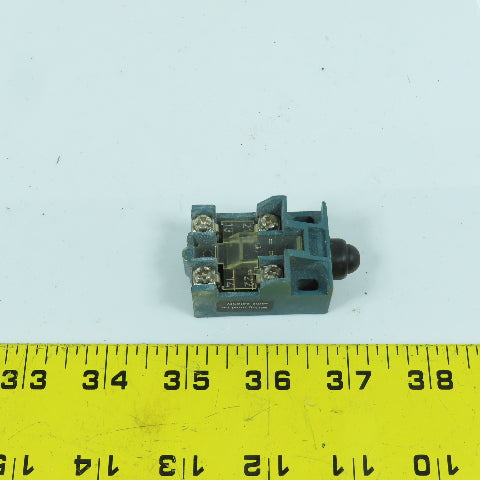 Klockner & Moeller AT 11-1-NA 600V AC Heavy Duty Limit Switch