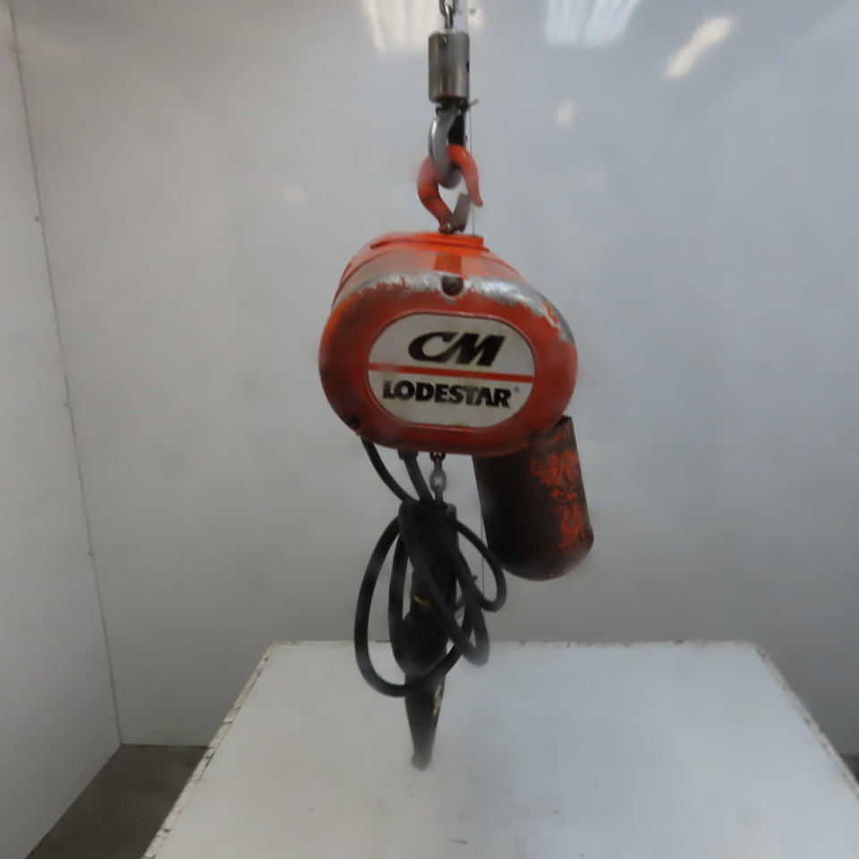 Lodestar Model A 1/8 Ton Electric Chain Hoist 10' Lift 32FPM 120V 1Ph