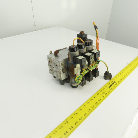 JLG Valve Block Manifold Assembly From A Model 2046E