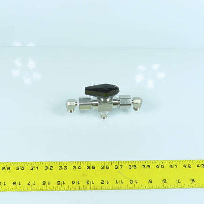 Swagelok SS-H83XPF4 3-Piece High Pressure 3-Way Ball Valve 10,000PSIG 1/4" FNPT