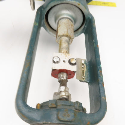 Fisher 667-EC 3" Flange Mount Stainless Steel Globe Valve 50VDC 150PSI Actuator