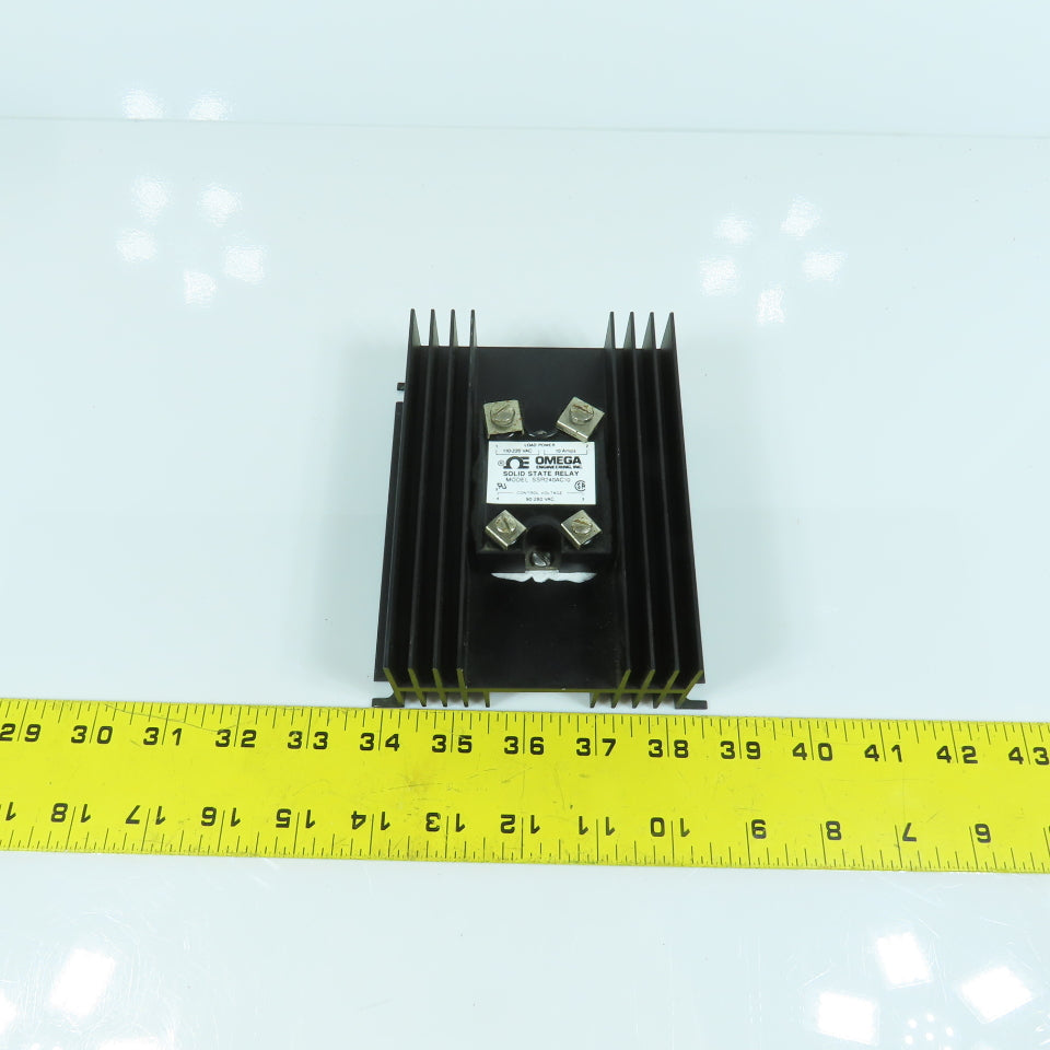 Omega SSR240AC10 Solid State Relay 110-220V AC 10 Amps W/Aluminum Heatsink
