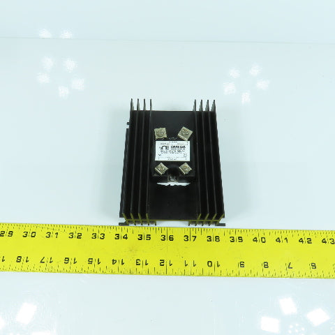 Omega SSR240AC10 Solid State Relay 110-220V AC 10 Amps W/Aluminum Heatsink