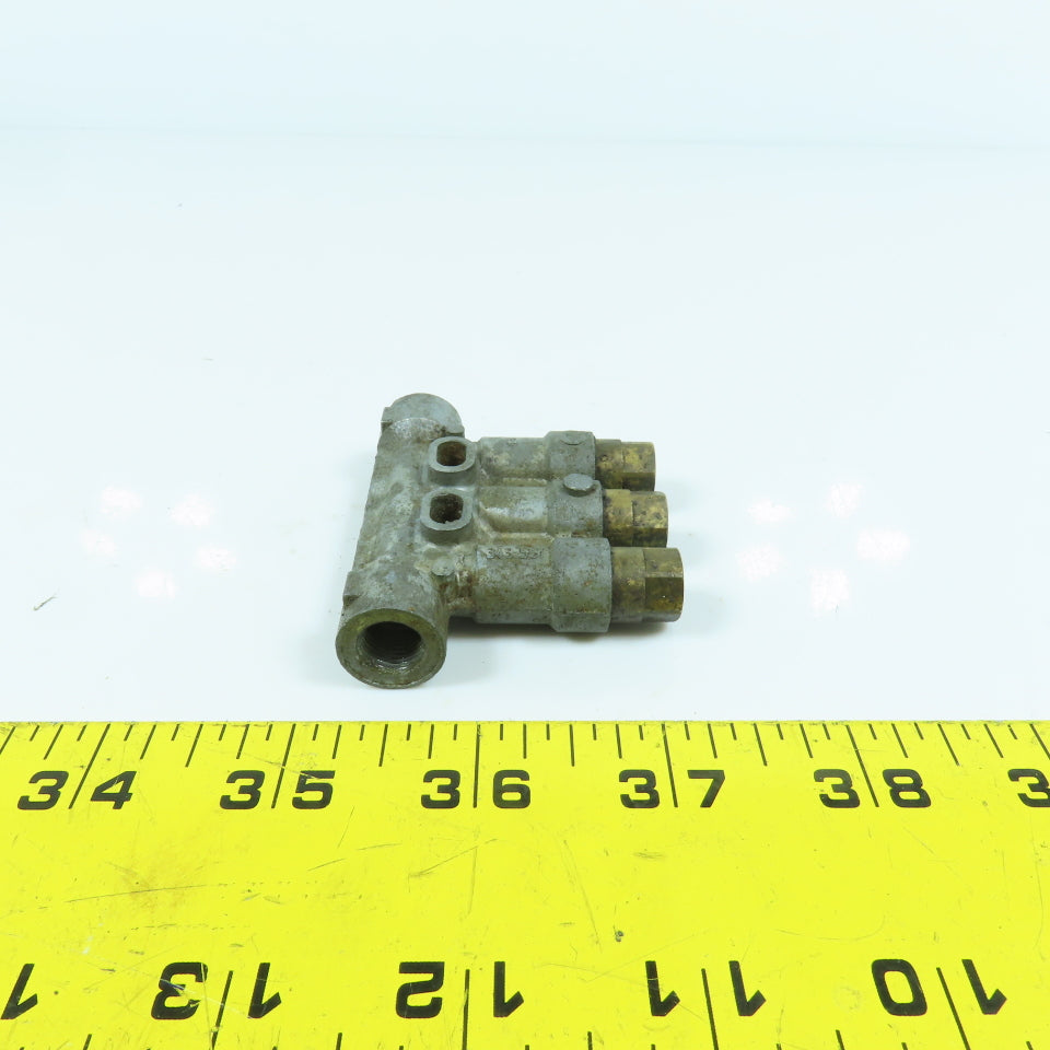 Chiba 343 551 Piston Oil Distributor Block 3 Position