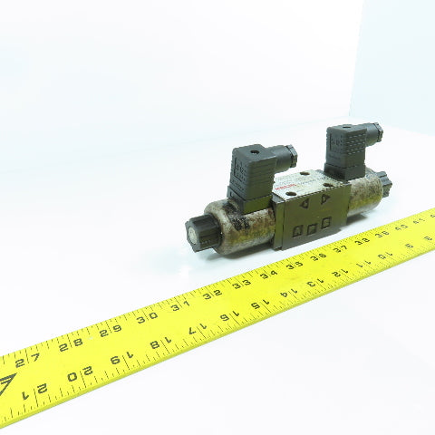 Nachi SA-G01-C5-D2-8380D 3/4 Way Hydraulic Double Solenoid Control Valve