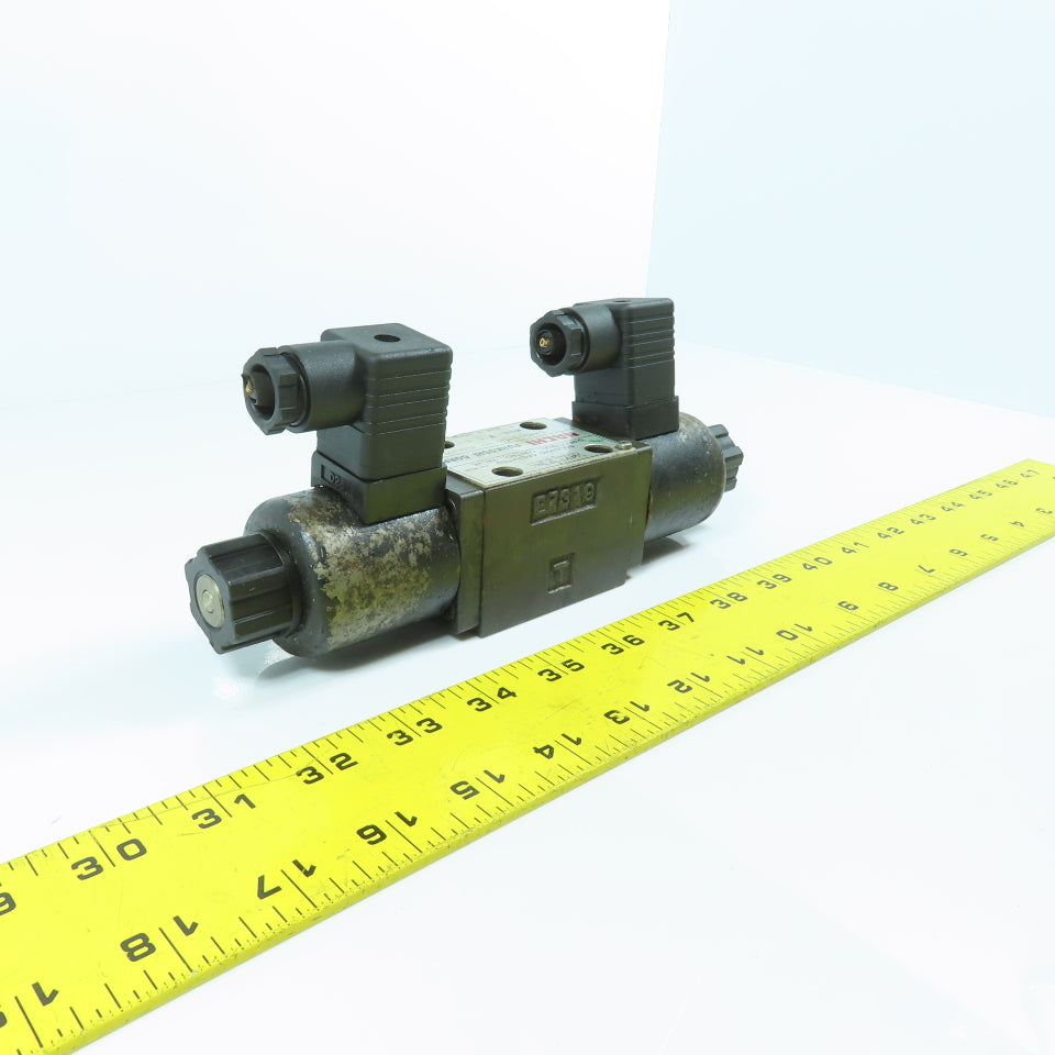 Nachi SA-G01-C5-D2-8380D 3/4 Way Hydraulic Double Solenoid Control Valve