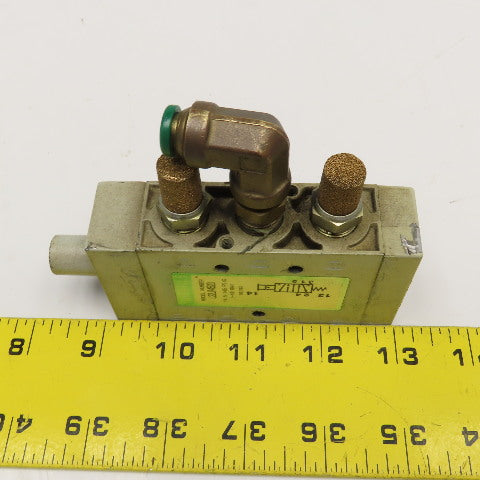 Numatics L22JA4520 2 Position Single Air Pilot Directional Valve 1/4" NPT