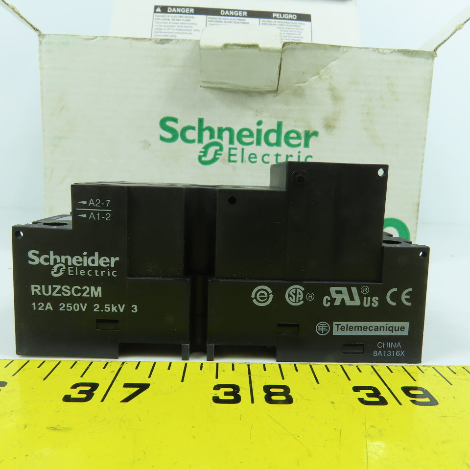 Schneider RUZSC2M Zelio 12A Relay Socket 250V 2.5kV Rail Mount Box Of 10