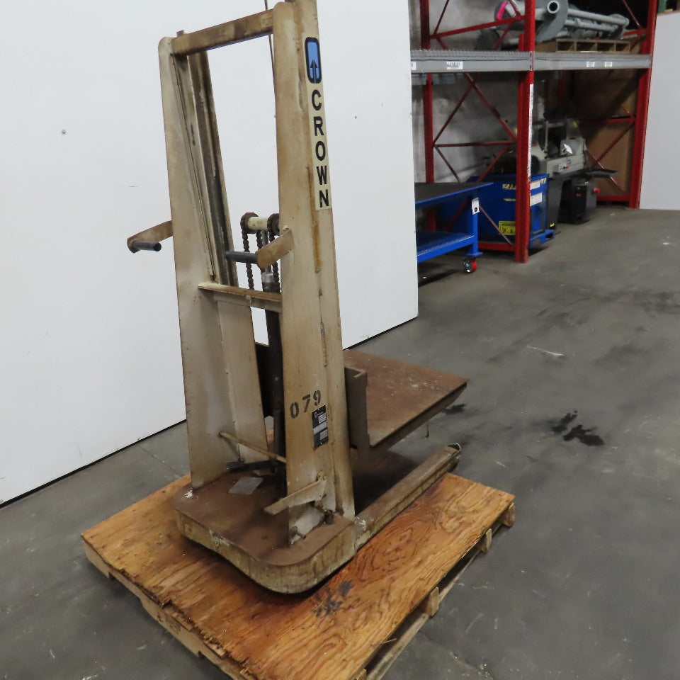 Crown H-57 1000Lbs Capacity Foot Pedal Straddle Platform Lift Truck 67" Lift