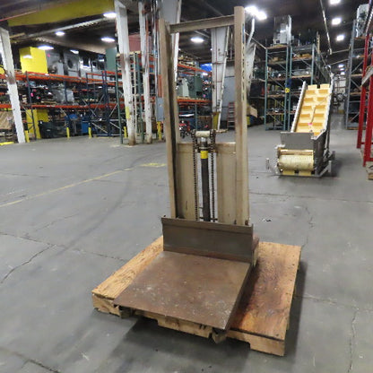 Crown H-57 1000Lbs Capacity Foot Pedal Straddle Platform Lift Truck 67" Lift