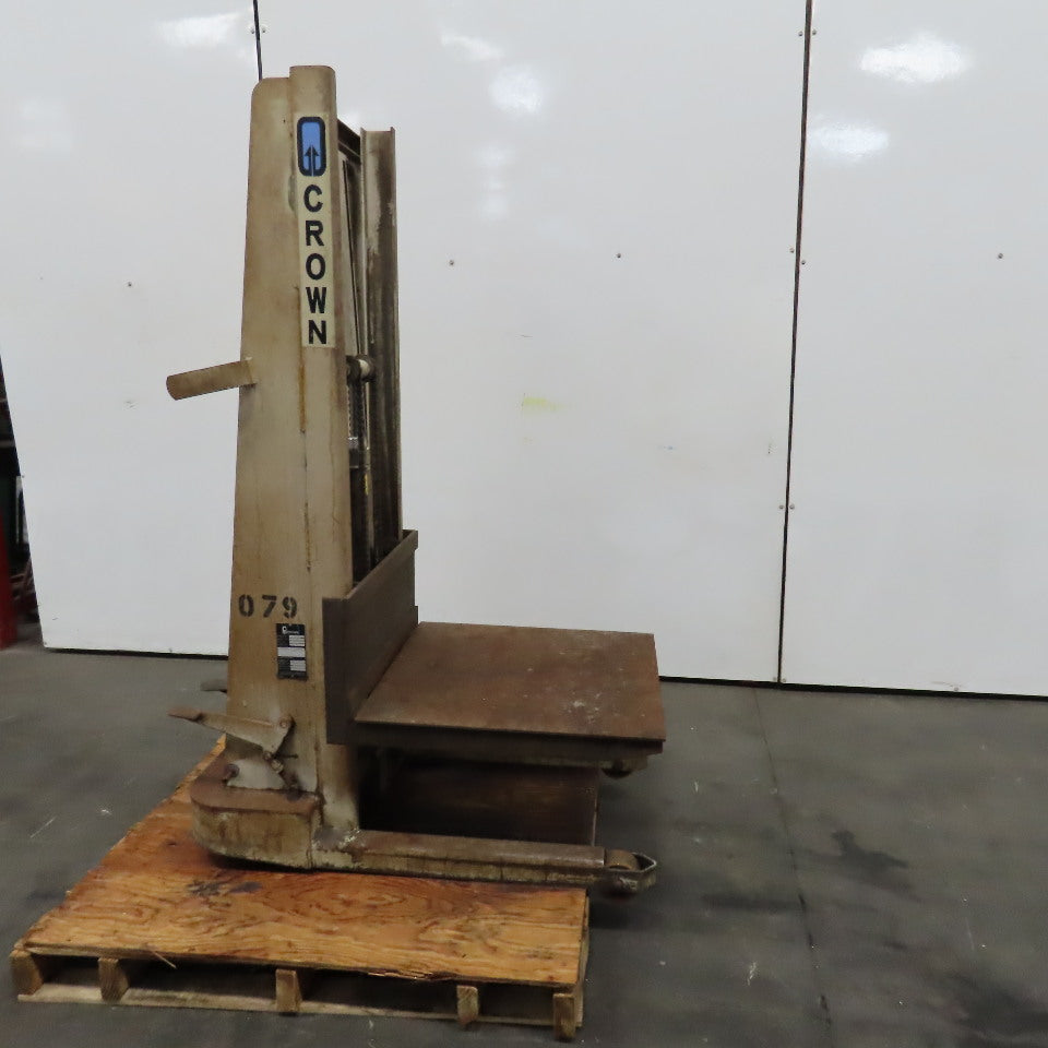 Crown H-57 1000Lbs Capacity Foot Pedal Straddle Platform Lift Truck 67" Lift