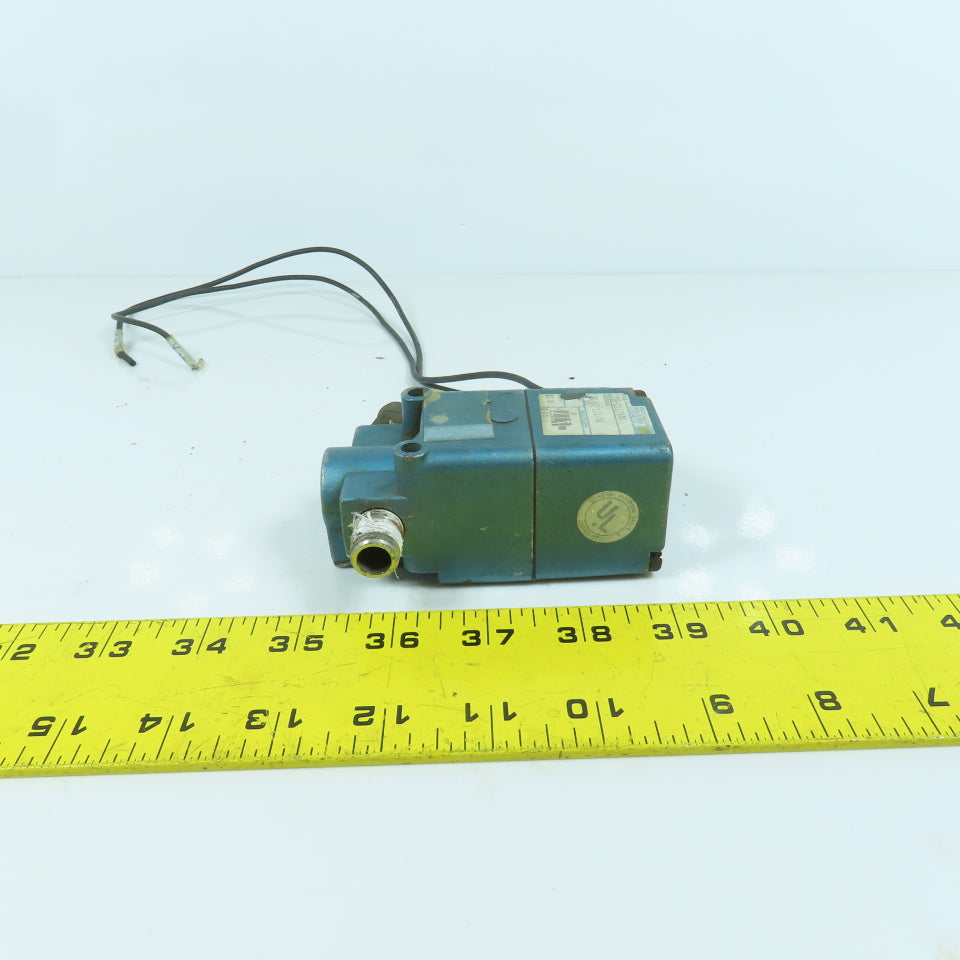 Mac 225B-111CAAA Pneumatic Solenoid Valve 120V 150PSI 1/4" NPT