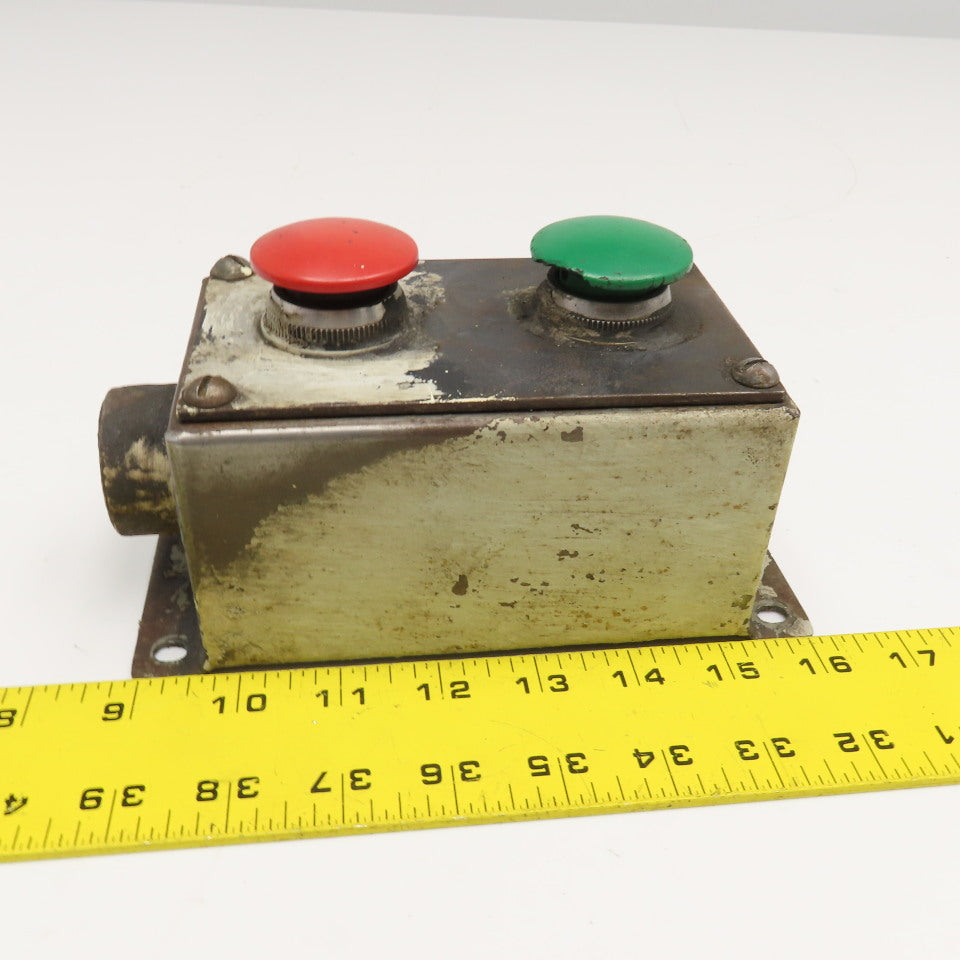 Allen Bradley 800T-D6 600V Push Button Start Stop Operator Box